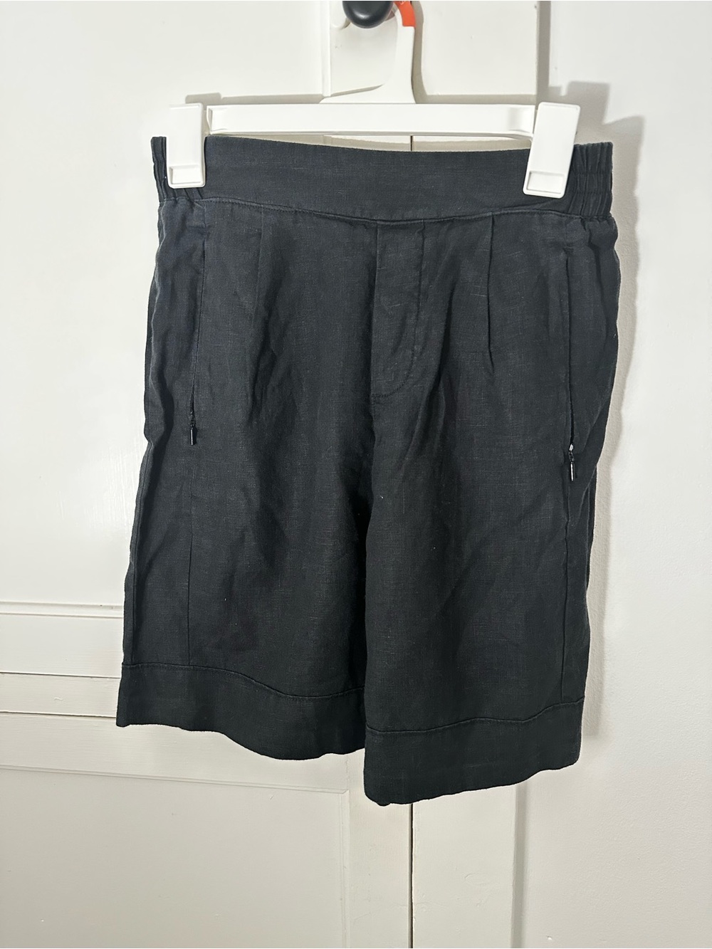 Athleta Black Flat-Front Women's Shorts